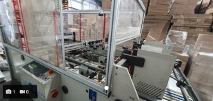 Carton erector